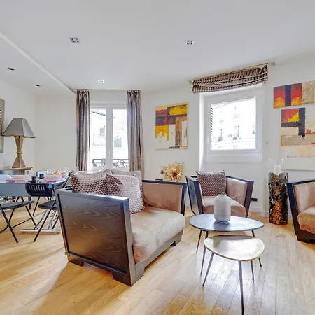 Bright Spacious 4p Eiffel Tower Auteuil