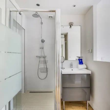 דירה Bright Spacious 4p Eiffel Tower Auteuil *