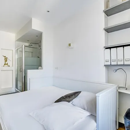 Bright Spacious 4p Eiffel Tower Auteuil * פריז