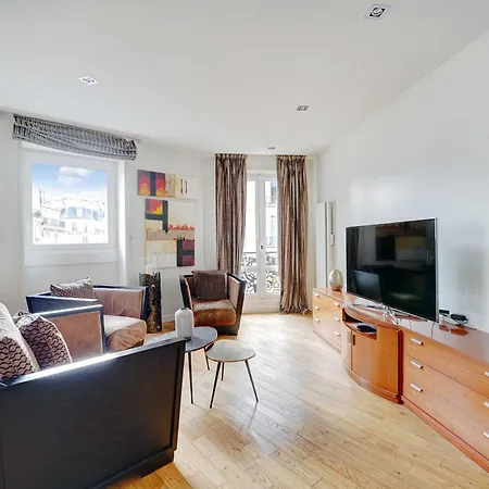 Апартаменты Bright Spacious 2p - Eiffel Tower Auteuil Париж