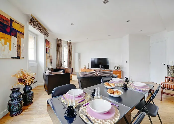 Bright Spacious 2p - Eiffel Tower Auteuil *